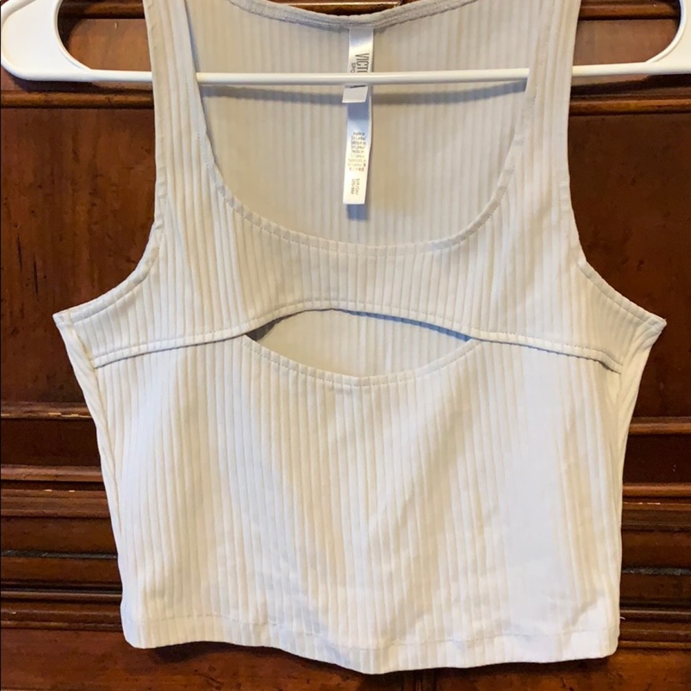 Crop tank